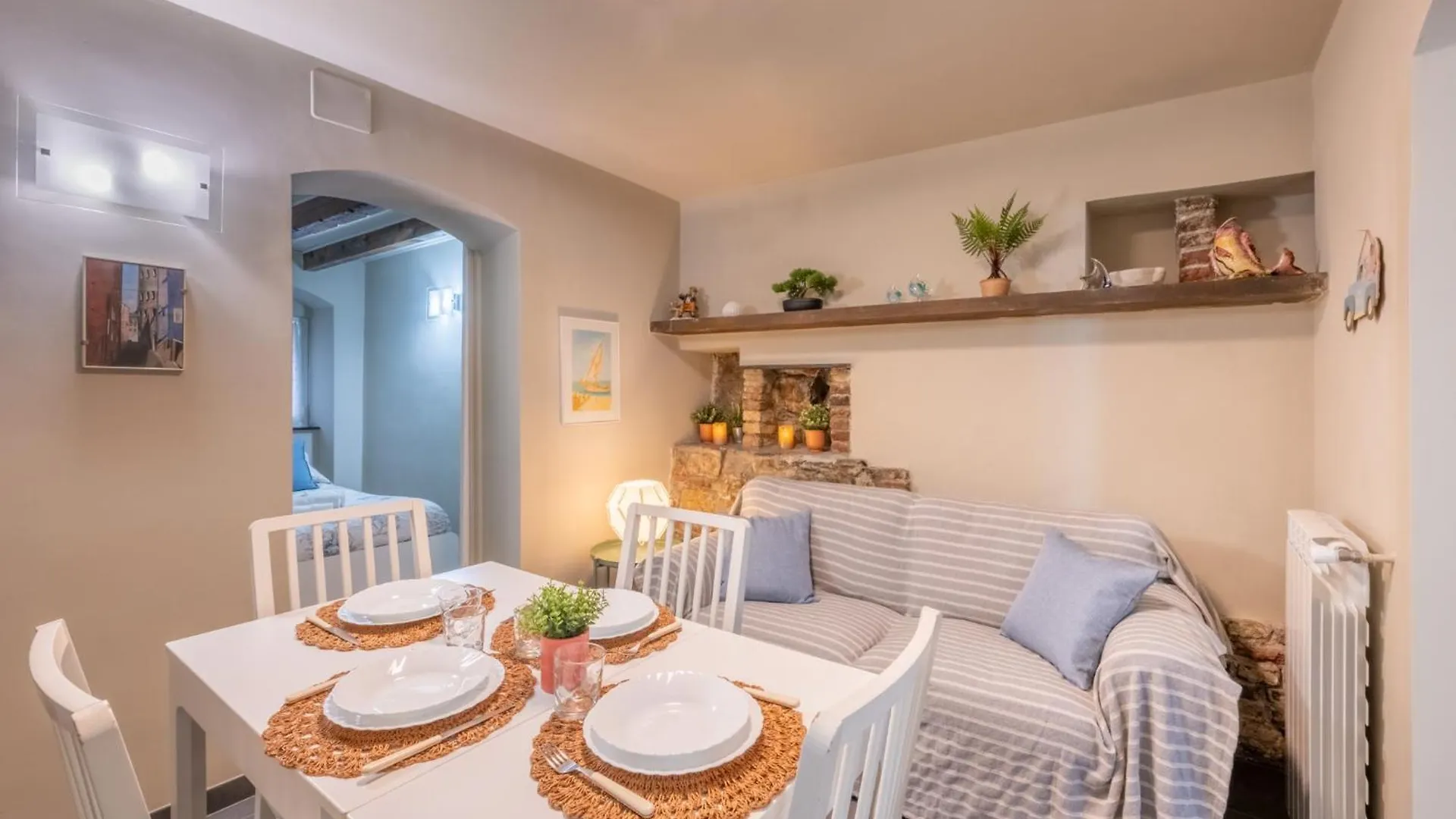 Pippi'S Aquarium Home With A/C Genoa Apartment
