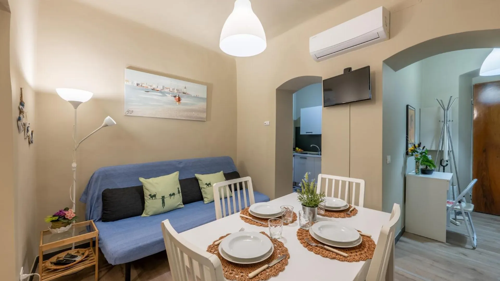 Pippi'S Aquarium Home With A/C Genoa Italy